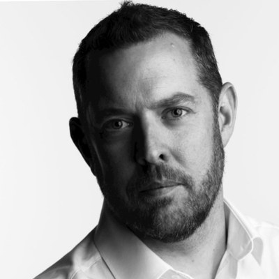 Dr Gareth Thomas